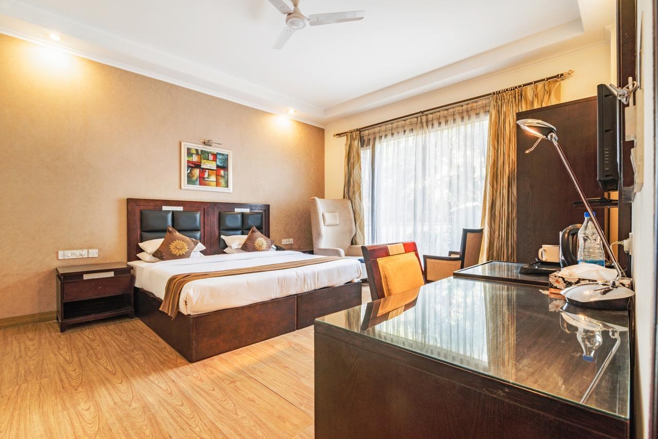 Royal Residence Mg Road Gurgaon Dış mekan fotoğraf