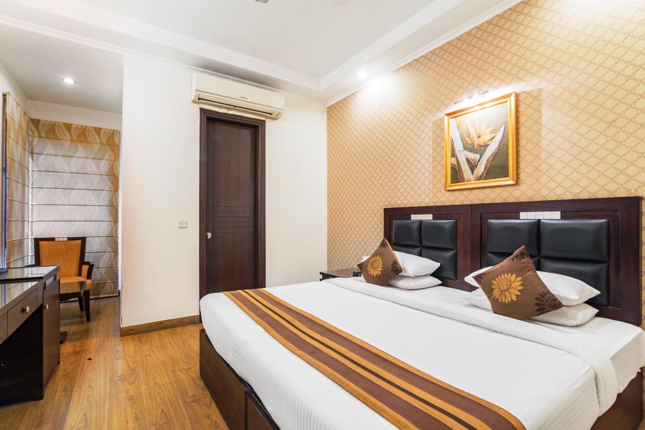 Royal Residence Mg Road Gurgaon Dış mekan fotoğraf
