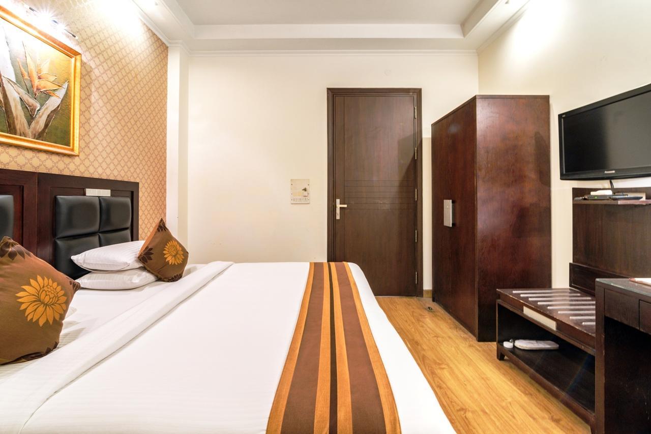 Royal Residence Mg Road Gurgaon Dış mekan fotoğraf